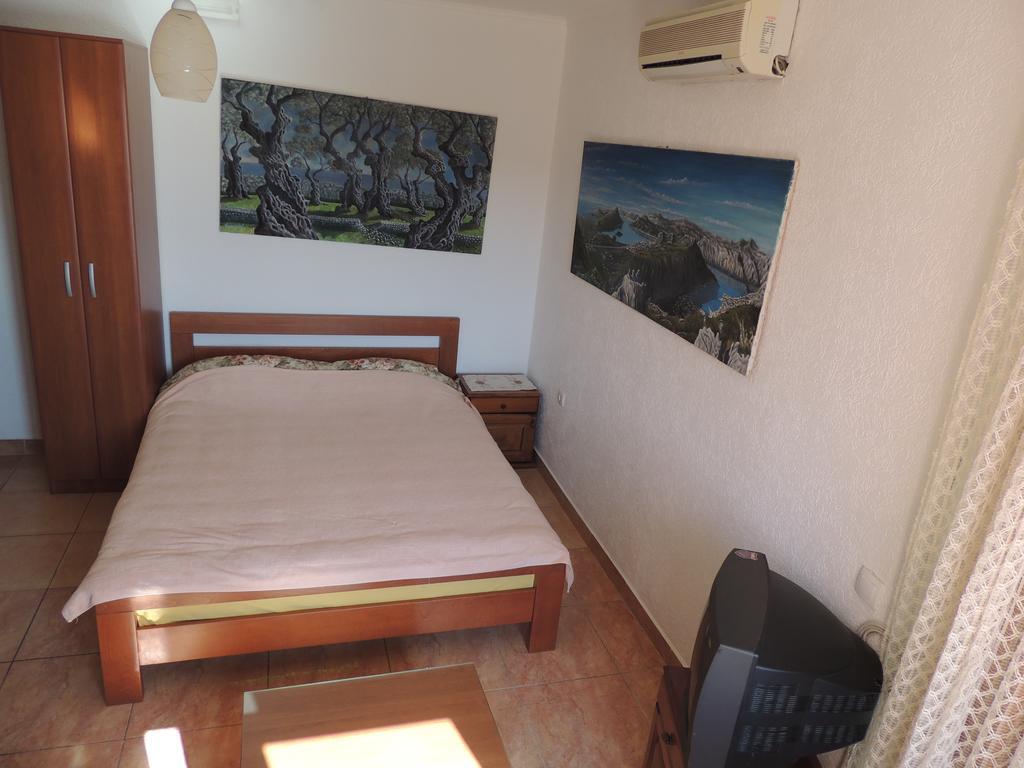 Apartments Djakonovic Ulcinj Kamer foto